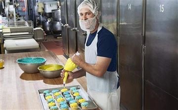 Bir martalik plastik apronni qanday ishlatish kerak